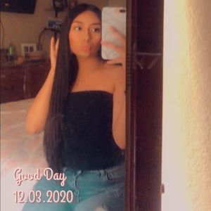 Meet your Posher, Daniela